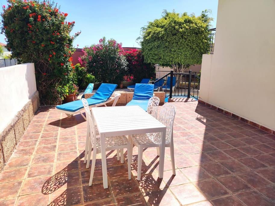 Private Pool 'Villa Vibe Tenerife' Sunset & Ocean View Chayofa Εξωτερικό φωτογραφία