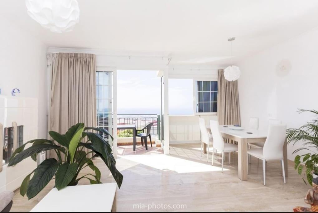 Private Pool 'Villa Vibe Tenerife' Sunset & Ocean View Chayofa Εξωτερικό φωτογραφία