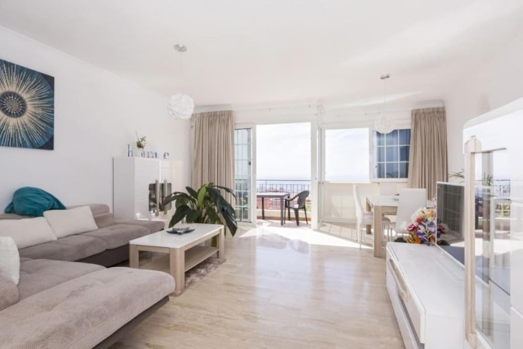 Private Pool 'Villa Vibe Tenerife' Sunset & Ocean View Chayofa Εξωτερικό φωτογραφία